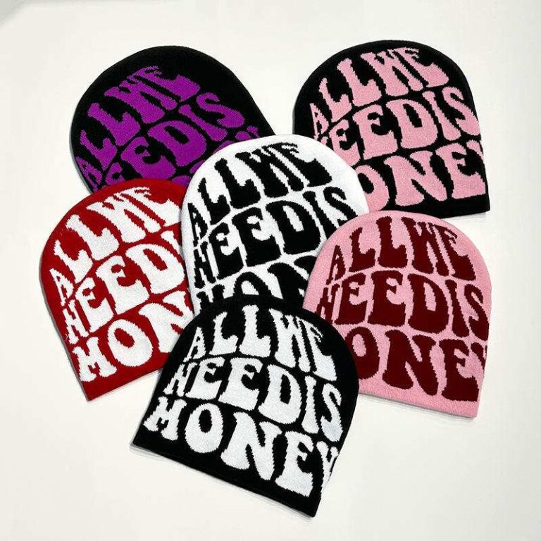 Acrylic All Over Printed Letter Jacquard Hip-hop Skull Cap Ski Knitted Cuffless Beanie Hats (1)